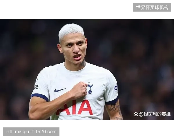 热刺核心库杜斯展现顶级组织才华，他的中场调度是加纳进攻的生命线。